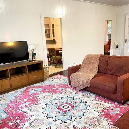 Your Hilo Homebase - Lovely 3 Bedroom In Heart Of Hilo With Ac! Exterior foto