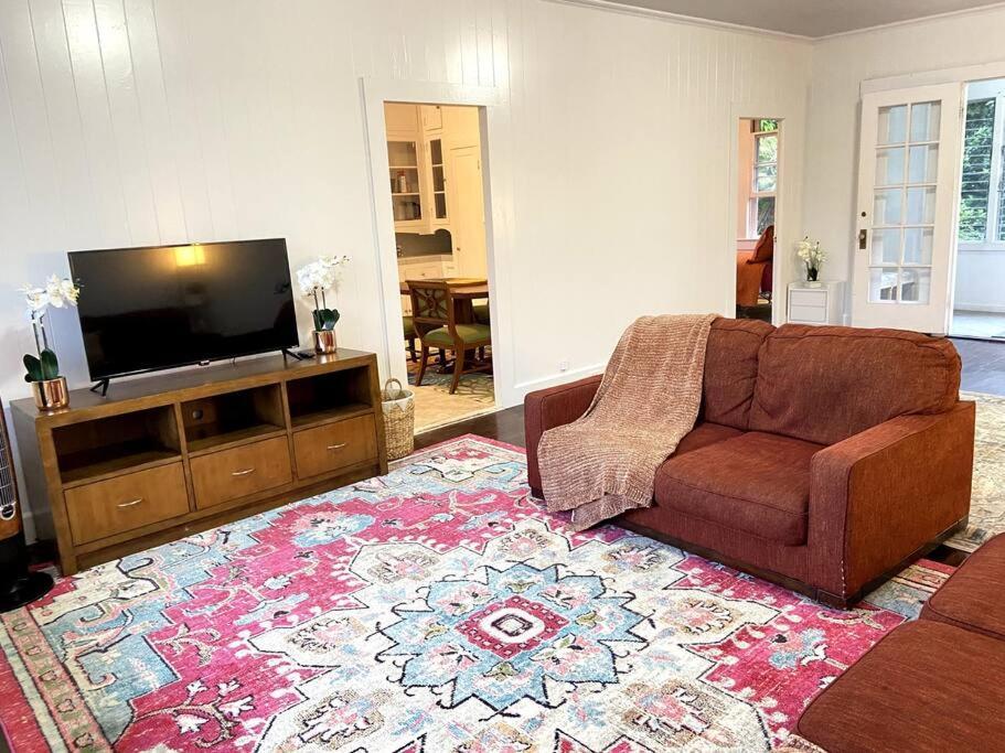 Your Hilo Homebase - Lovely 3 Bedroom In Heart Of Hilo With Ac! Exterior foto