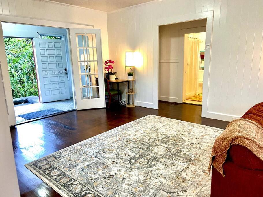 Your Hilo Homebase - Lovely 3 Bedroom In Heart Of Hilo With Ac! Exterior foto
