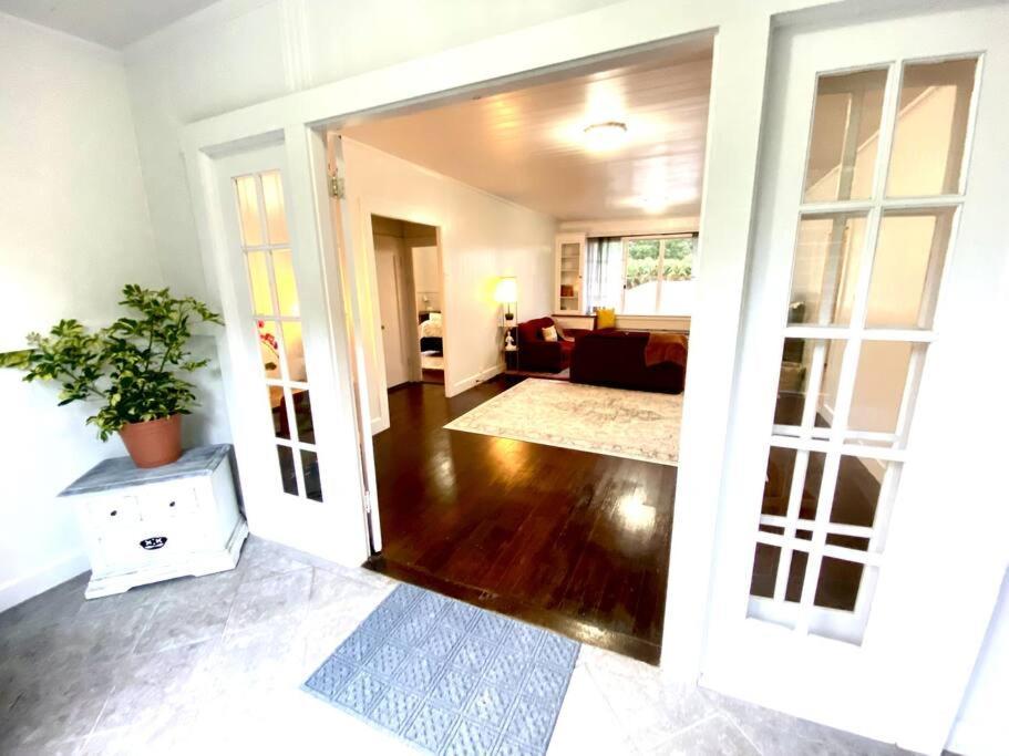 Your Hilo Homebase - Lovely 3 Bedroom In Heart Of Hilo With Ac! Exterior foto