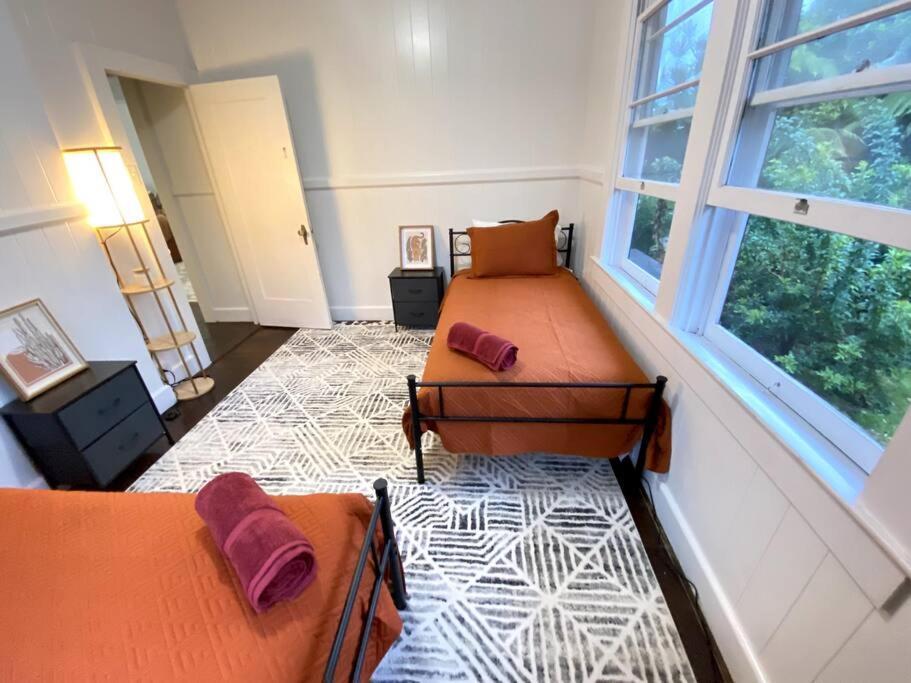 Your Hilo Homebase - Lovely 3 Bedroom In Heart Of Hilo With Ac! Exterior foto